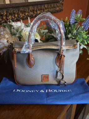 Dooney & Bourke Pebble Grain Satchel NWT